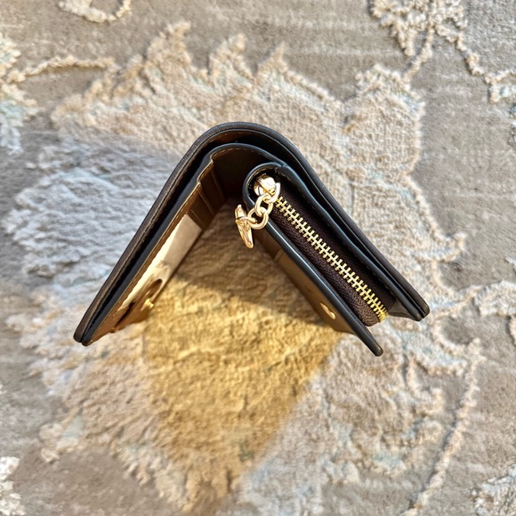 COACH Snap Wallet in Signature Chenille - Gold/Truffle - Picture 5 of 8